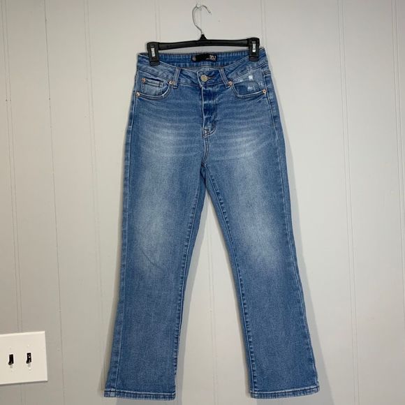 BBJ Los Angeles High Wasted Cropped Jeans - Picture 1 of 4